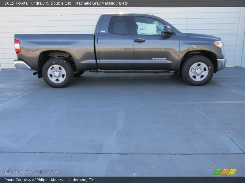 Magnetic Gray Metallic / Black 2015 Toyota Tundra SR5 Double Cab