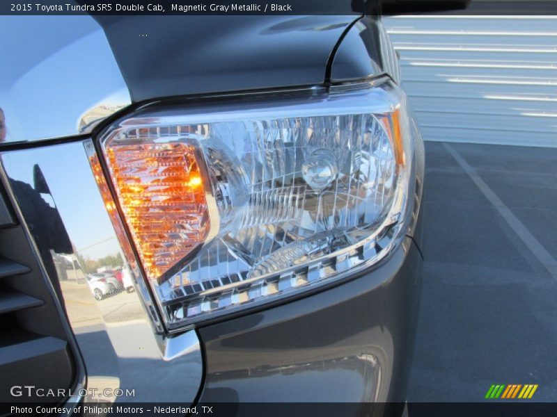 Magnetic Gray Metallic / Black 2015 Toyota Tundra SR5 Double Cab