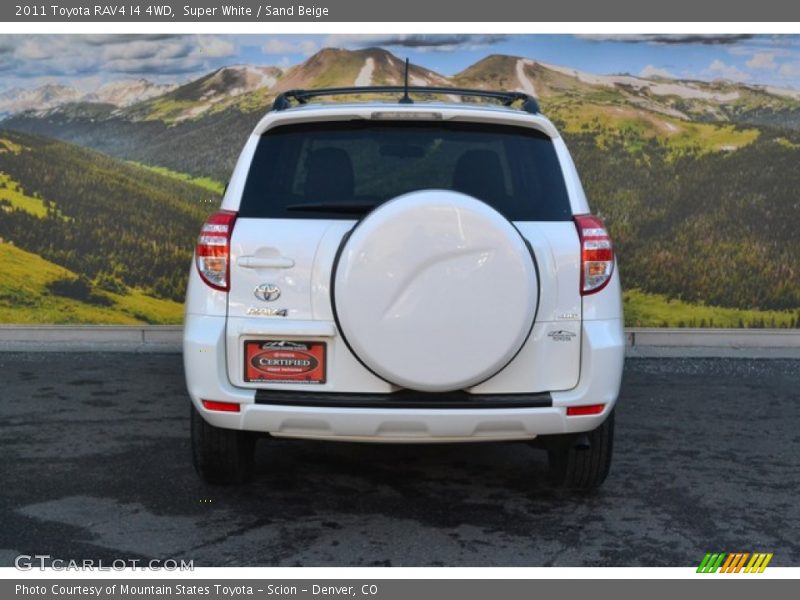 Super White / Sand Beige 2011 Toyota RAV4 I4 4WD