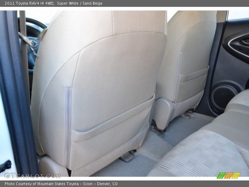 Super White / Sand Beige 2011 Toyota RAV4 I4 4WD
