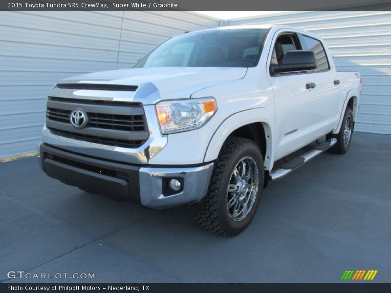 Super White / Graphite 2015 Toyota Tundra SR5 CrewMax