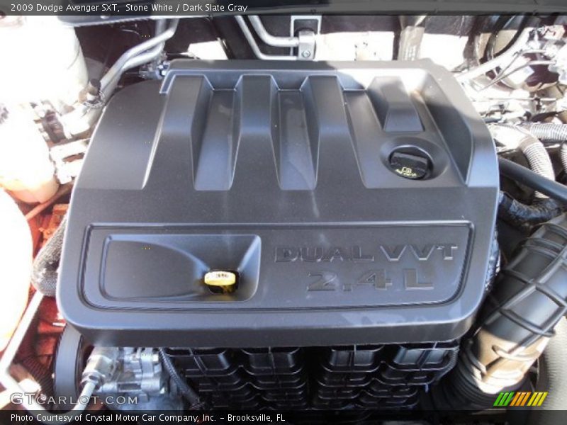 Stone White / Dark Slate Gray 2009 Dodge Avenger SXT