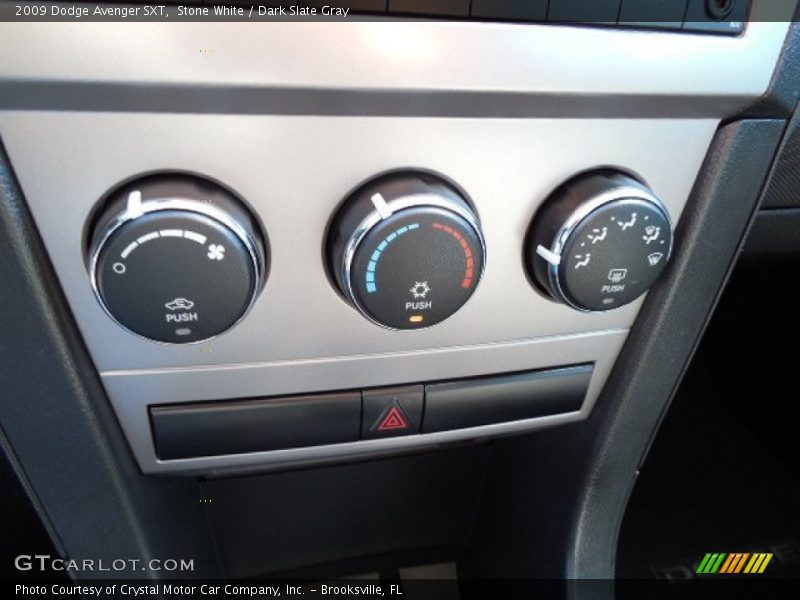 Stone White / Dark Slate Gray 2009 Dodge Avenger SXT