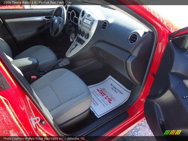 Radiant Red / Ash Gray 2009 Toyota Matrix 1.8