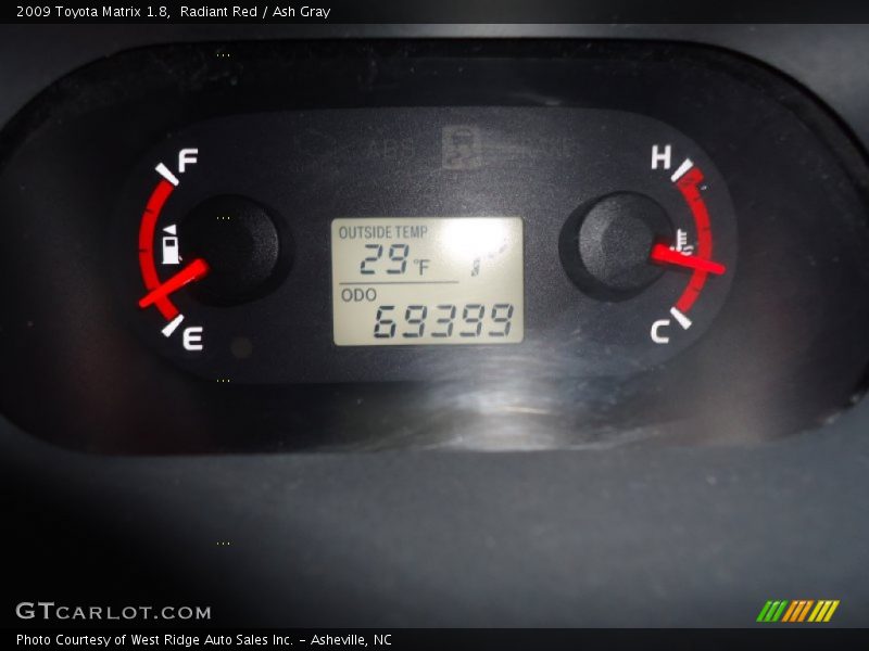 Radiant Red / Ash Gray 2009 Toyota Matrix 1.8