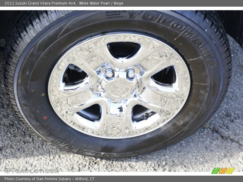White Water Pearl / Beige 2011 Suzuki Grand Vitara Premium 4x4