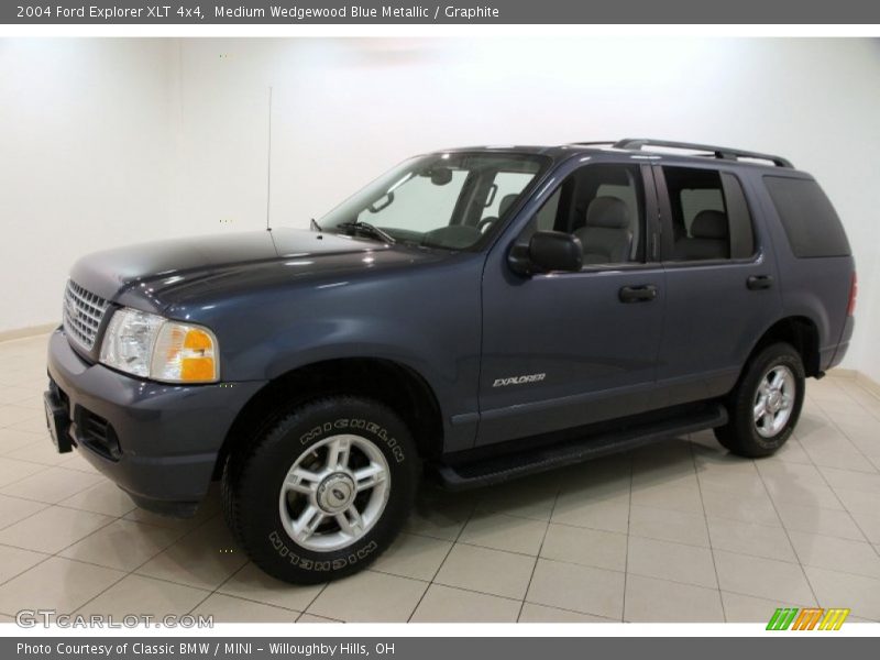 Medium Wedgewood Blue Metallic / Graphite 2004 Ford Explorer XLT 4x4