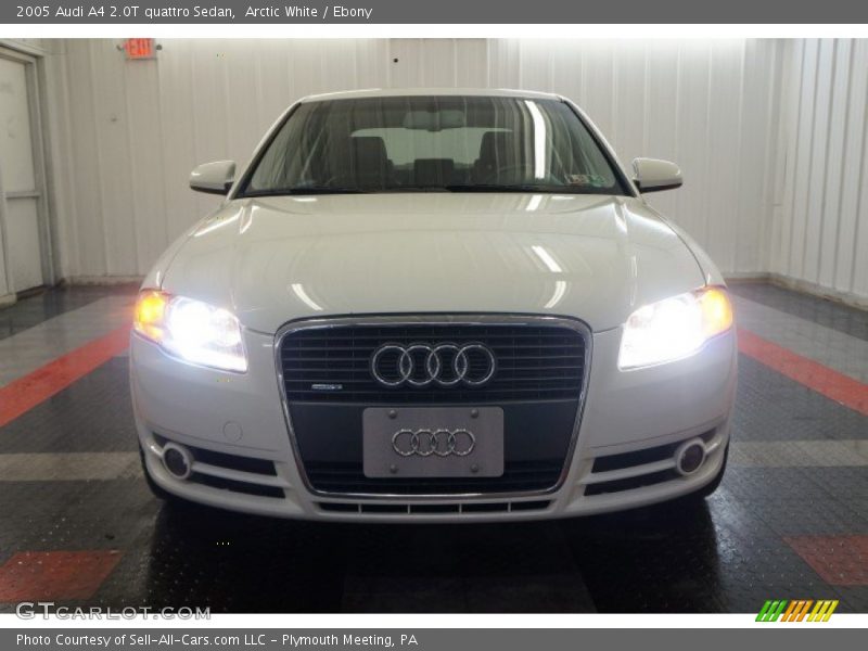 Arctic White / Ebony 2005 Audi A4 2.0T quattro Sedan