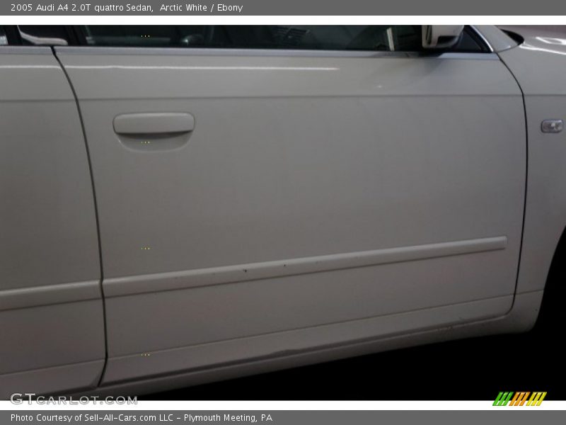 Arctic White / Ebony 2005 Audi A4 2.0T quattro Sedan
