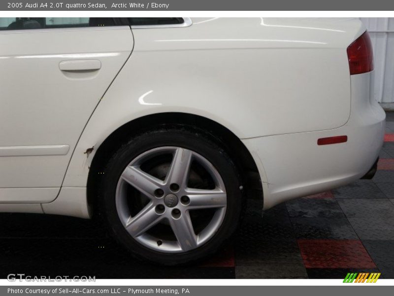 Arctic White / Ebony 2005 Audi A4 2.0T quattro Sedan