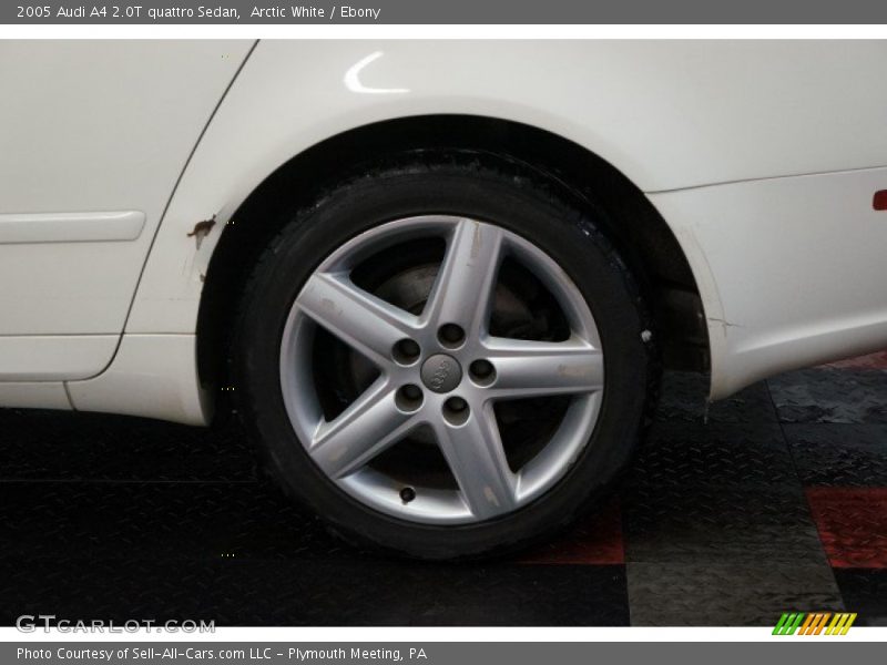 Arctic White / Ebony 2005 Audi A4 2.0T quattro Sedan