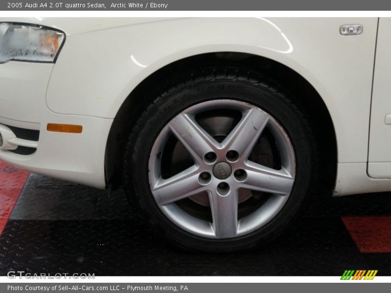 Arctic White / Ebony 2005 Audi A4 2.0T quattro Sedan