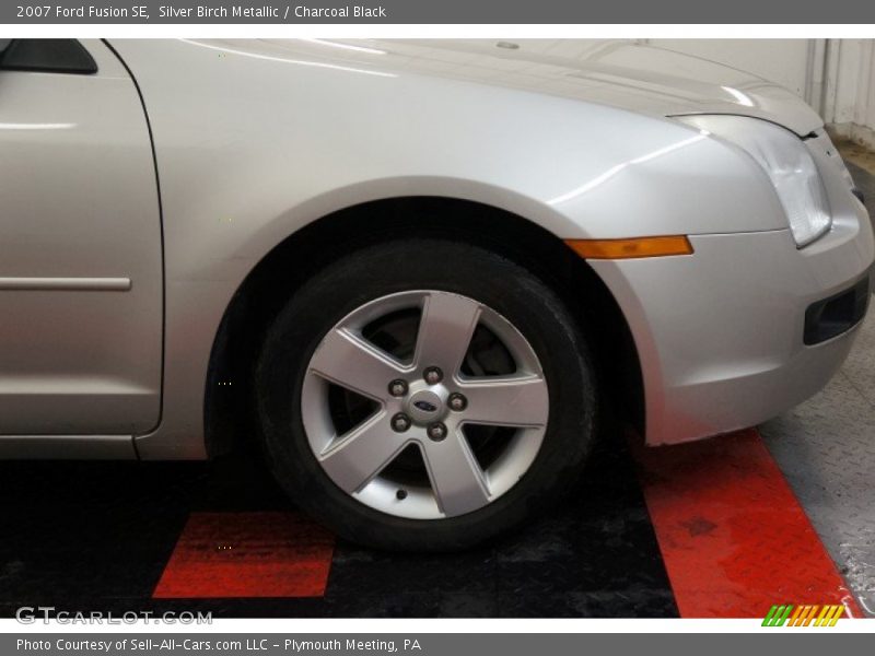 Silver Birch Metallic / Charcoal Black 2007 Ford Fusion SE