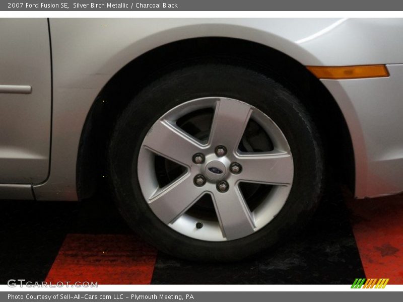 Silver Birch Metallic / Charcoal Black 2007 Ford Fusion SE