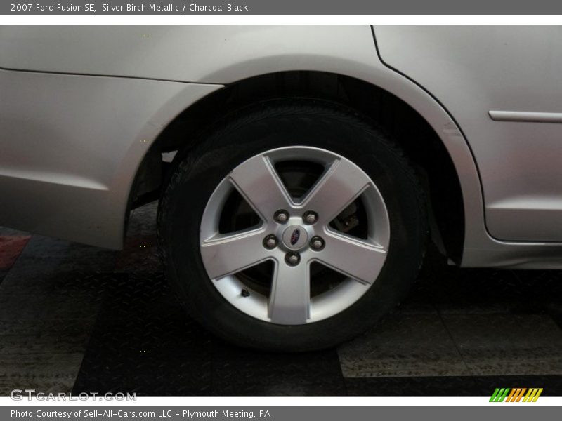 Silver Birch Metallic / Charcoal Black 2007 Ford Fusion SE