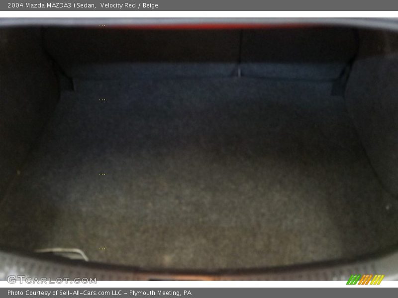 Velocity Red / Beige 2004 Mazda MAZDA3 i Sedan
