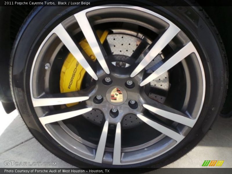 Black / Luxor Beige 2011 Porsche Cayenne Turbo