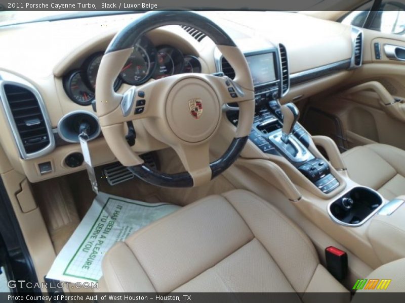 Black / Luxor Beige 2011 Porsche Cayenne Turbo