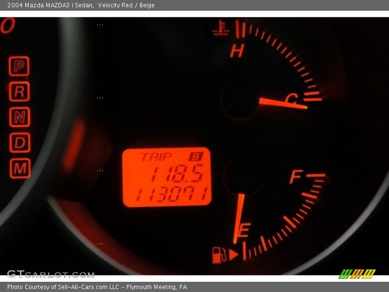 Velocity Red / Beige 2004 Mazda MAZDA3 i Sedan