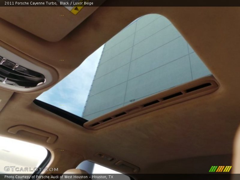 Black / Luxor Beige 2011 Porsche Cayenne Turbo