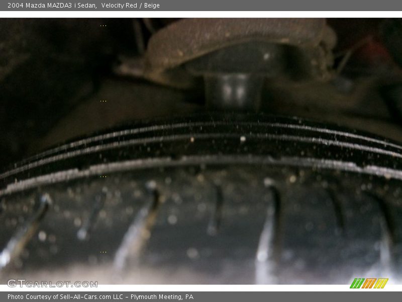 Velocity Red / Beige 2004 Mazda MAZDA3 i Sedan
