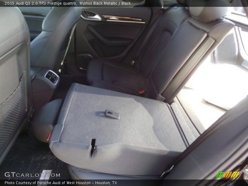 Mythos Black Metallic / Black 2015 Audi Q3 2.0 TFSI Prestige quattro