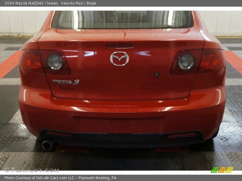 Velocity Red / Beige 2004 Mazda MAZDA3 i Sedan