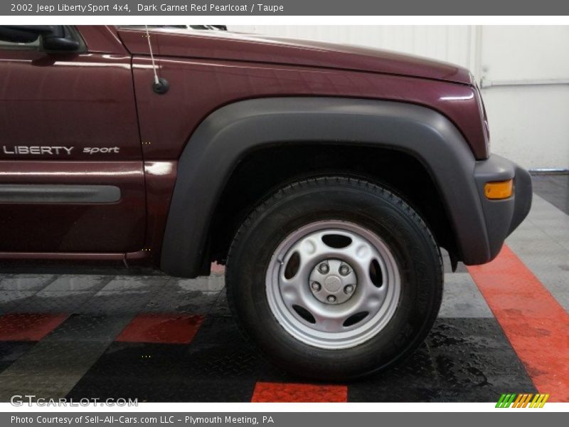 Dark Garnet Red Pearlcoat / Taupe 2002 Jeep Liberty Sport 4x4