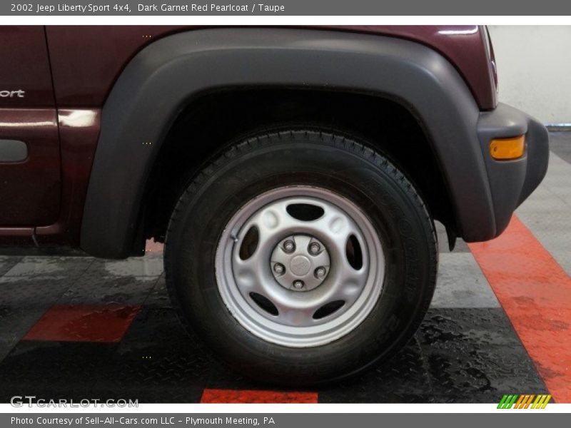 Dark Garnet Red Pearlcoat / Taupe 2002 Jeep Liberty Sport 4x4