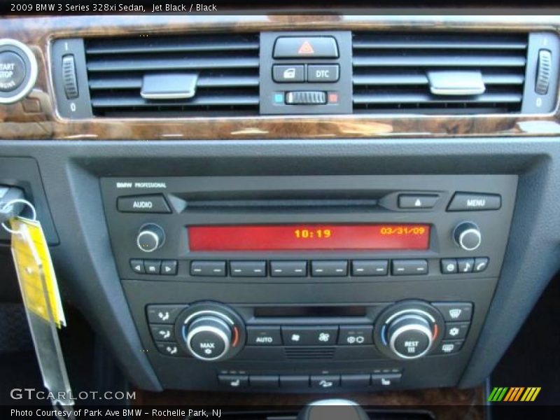 Jet Black / Black 2009 BMW 3 Series 328xi Sedan
