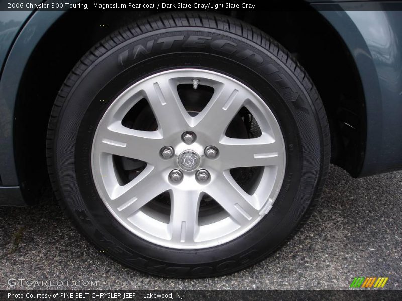 Magnesium Pearlcoat / Dark Slate Gray/Light Slate Gray 2006 Chrysler 300 Touring