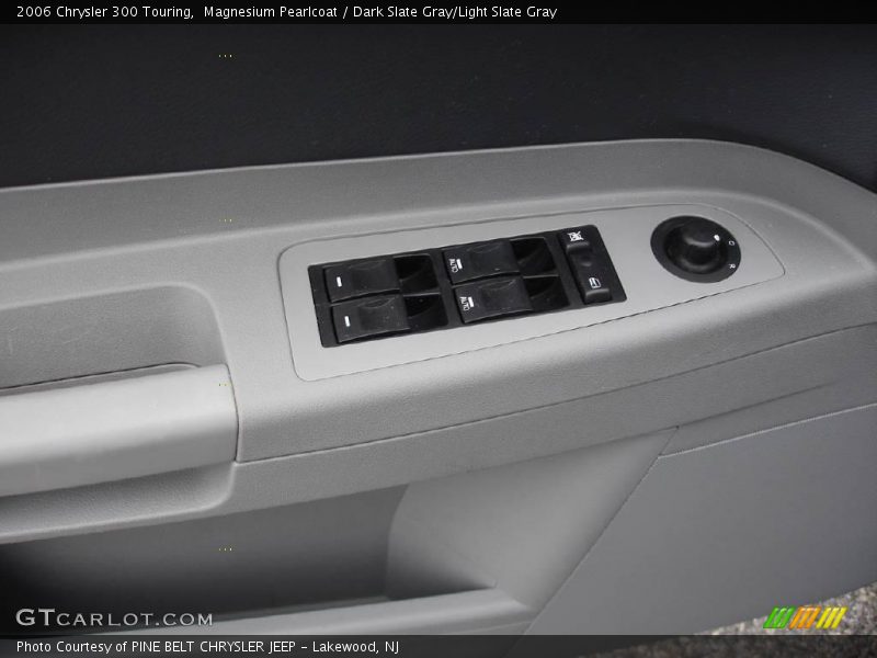 Magnesium Pearlcoat / Dark Slate Gray/Light Slate Gray 2006 Chrysler 300 Touring