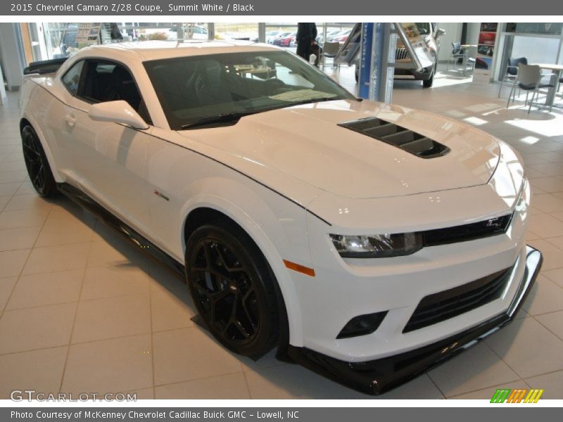 Summit White / Black 2015 Chevrolet Camaro Z/28 Coupe