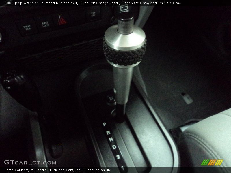 Sunburst Orange Pearl / Dark Slate Gray/Medium Slate Gray 2009 Jeep Wrangler Unlimited Rubicon 4x4