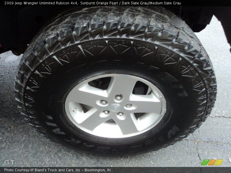 Sunburst Orange Pearl / Dark Slate Gray/Medium Slate Gray 2009 Jeep Wrangler Unlimited Rubicon 4x4