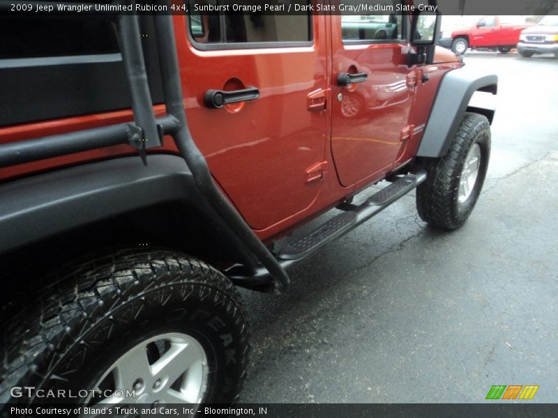 Sunburst Orange Pearl / Dark Slate Gray/Medium Slate Gray 2009 Jeep Wrangler Unlimited Rubicon 4x4