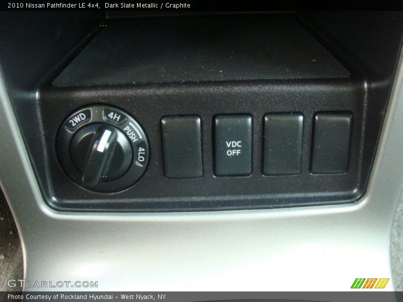 Dark Slate Metallic / Graphite 2010 Nissan Pathfinder LE 4x4