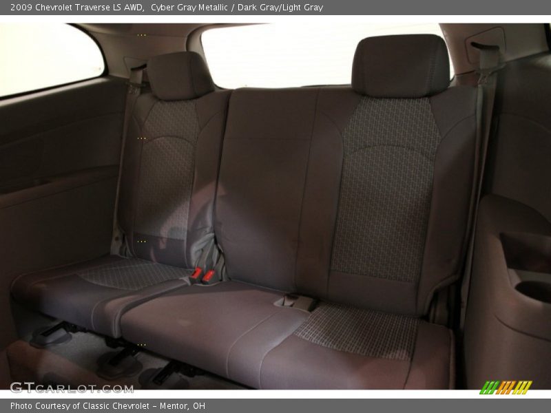 Cyber Gray Metallic / Dark Gray/Light Gray 2009 Chevrolet Traverse LS AWD