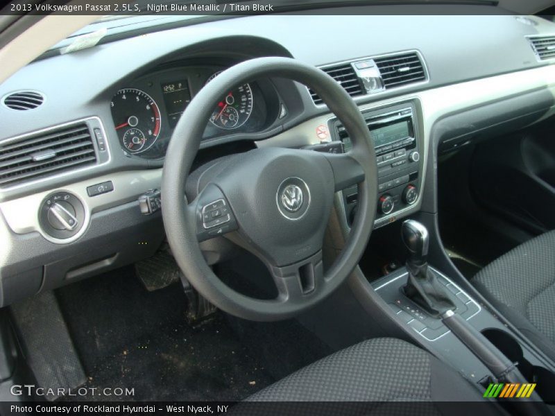 Night Blue Metallic / Titan Black 2013 Volkswagen Passat 2.5L S
