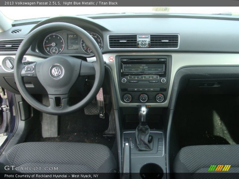 Night Blue Metallic / Titan Black 2013 Volkswagen Passat 2.5L S