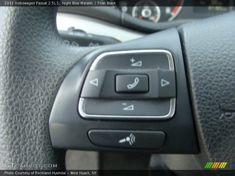 Night Blue Metallic / Titan Black 2013 Volkswagen Passat 2.5L S