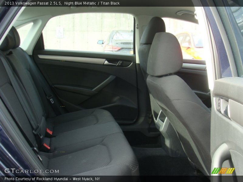 Night Blue Metallic / Titan Black 2013 Volkswagen Passat 2.5L S