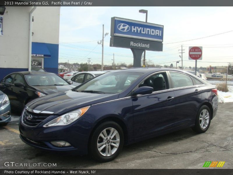 Pacific Blue Pearl / Gray 2013 Hyundai Sonata GLS