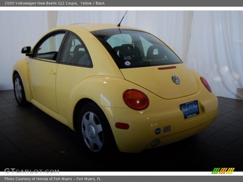 Yellow / Black 2000 Volkswagen New Beetle GLS Coupe