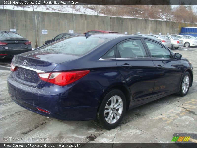 Pacific Blue Pearl / Gray 2013 Hyundai Sonata GLS