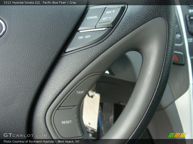 Pacific Blue Pearl / Gray 2013 Hyundai Sonata GLS