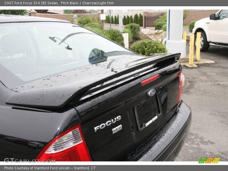 Pitch Black / Charcoal/Light Flint 2007 Ford Focus ZX4 SES Sedan