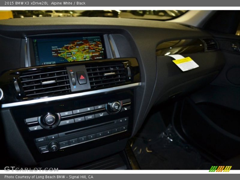 Alpine White / Black 2015 BMW X3 xDrive28i