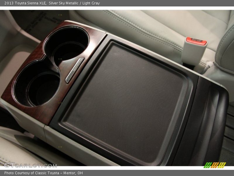 Silver Sky Metallic / Light Gray 2013 Toyota Sienna XLE