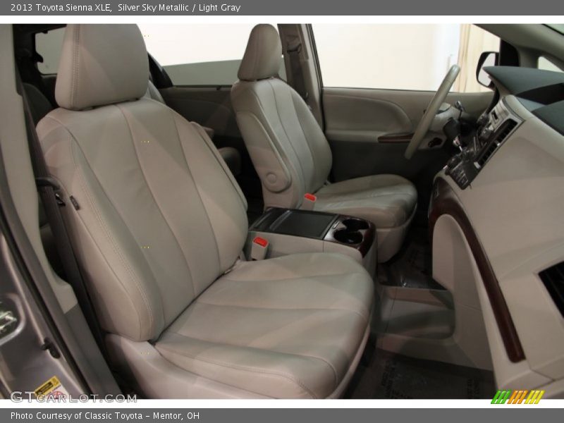 Silver Sky Metallic / Light Gray 2013 Toyota Sienna XLE